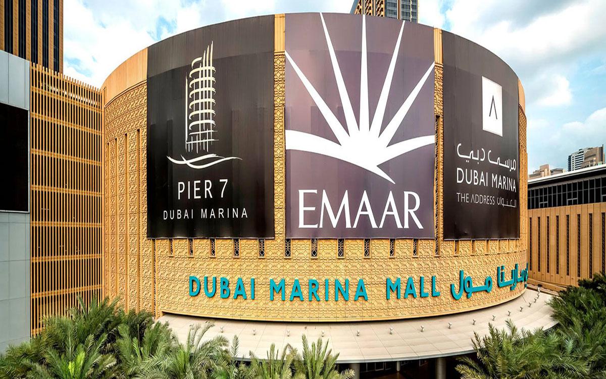 Dubai Marina Mall and Hotel